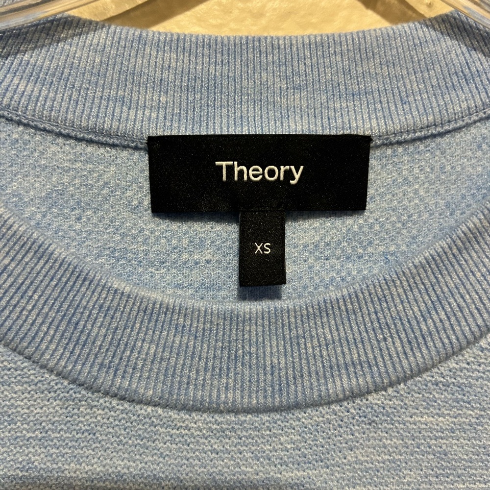 Theory Men's Light Blue Sweater